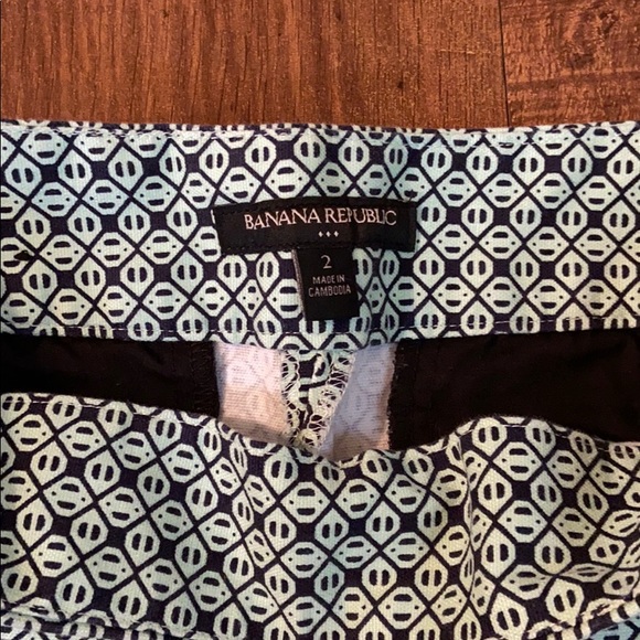 Patterned shorts - Picture 2 of 4